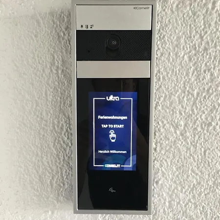 Appartement Wonderful World - Stadtnah, Balkon, Parkplatz, E-ladestation, Fitnessstudio *