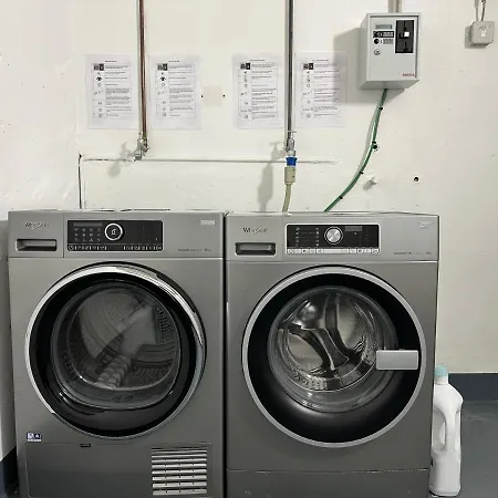 Wonderful World - Stadtnah, Balkon, Parkplatz, E-ladestation, Fitnessstudio شقة