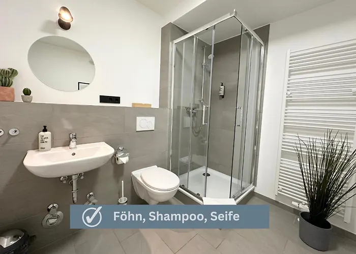 Apartamento Wonderful World - Stadtnah, Balkon, Parkplatz, E-ladestation, Fitnessstudio Coblença